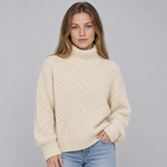 Magda – Oversize rolák ve volném střihu | Raventoria